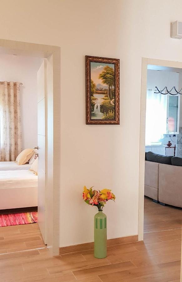 Villa Goliku Pestani Dış mekan fotoğraf