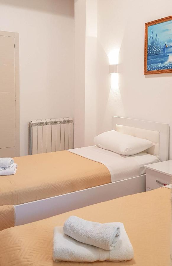 Villa Goliku Pestani Dış mekan fotoğraf