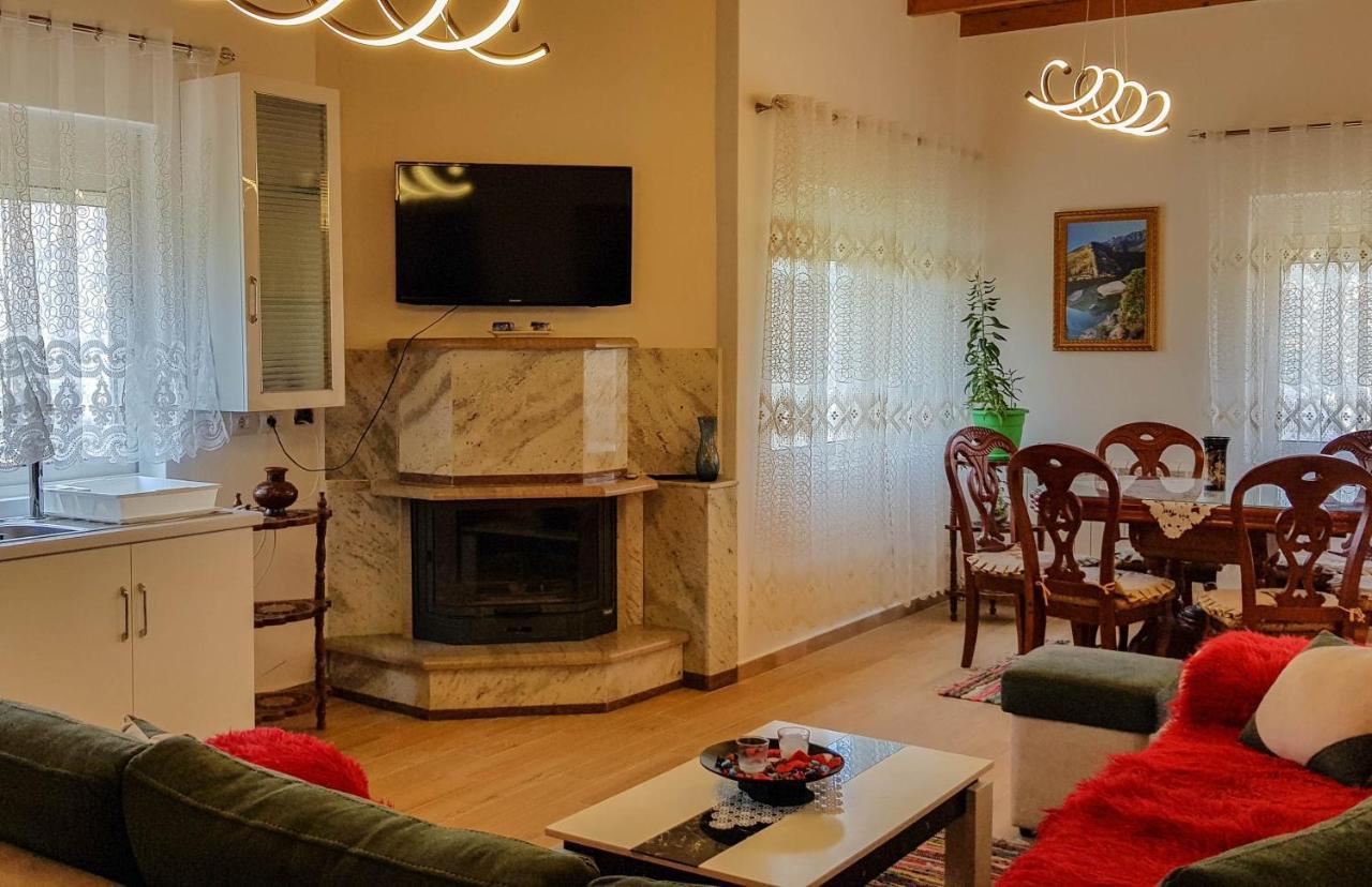 Villa Goliku Pestani Dış mekan fotoğraf