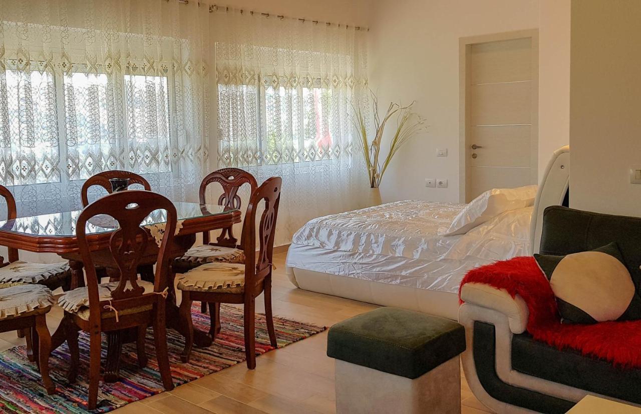 Villa Goliku Pestani Dış mekan fotoğraf