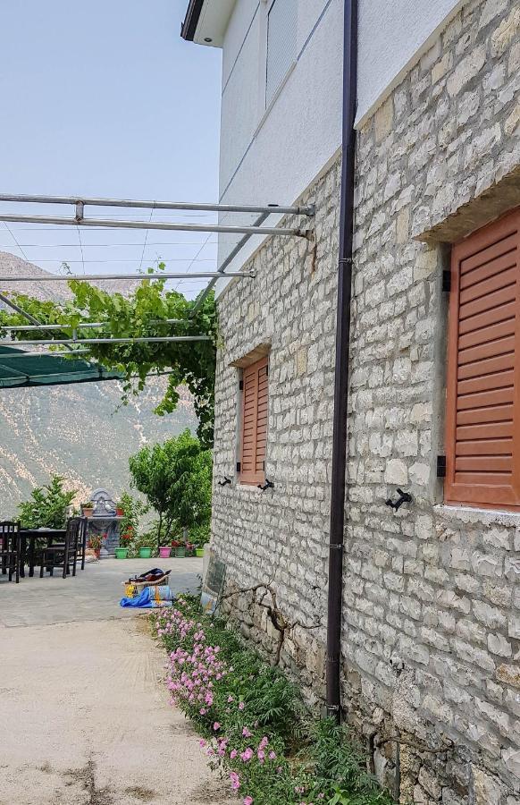 Villa Goliku Pestani Dış mekan fotoğraf