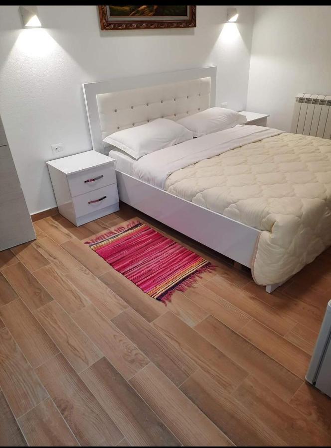 Villa Goliku Pestani Dış mekan fotoğraf
